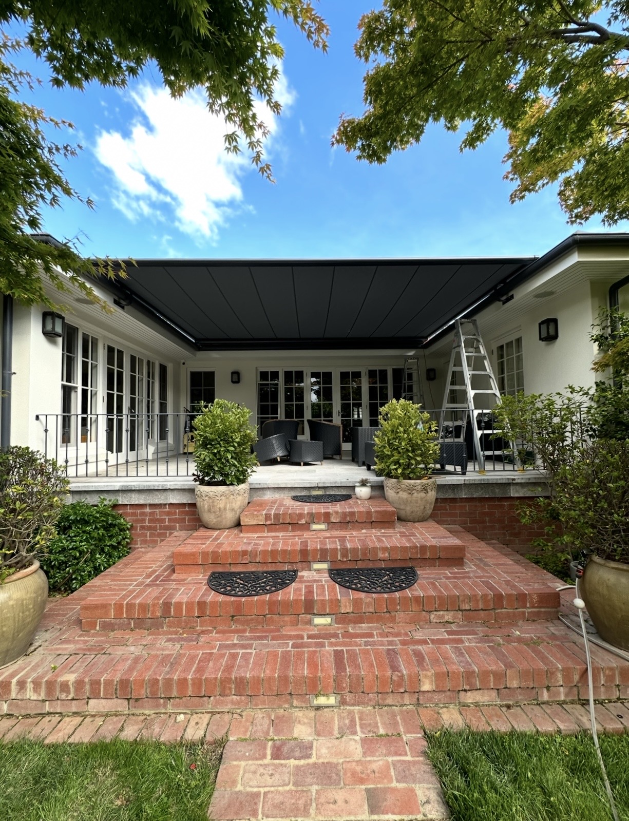 Markilux-8800-retractable-sunroof-redhill-ACT