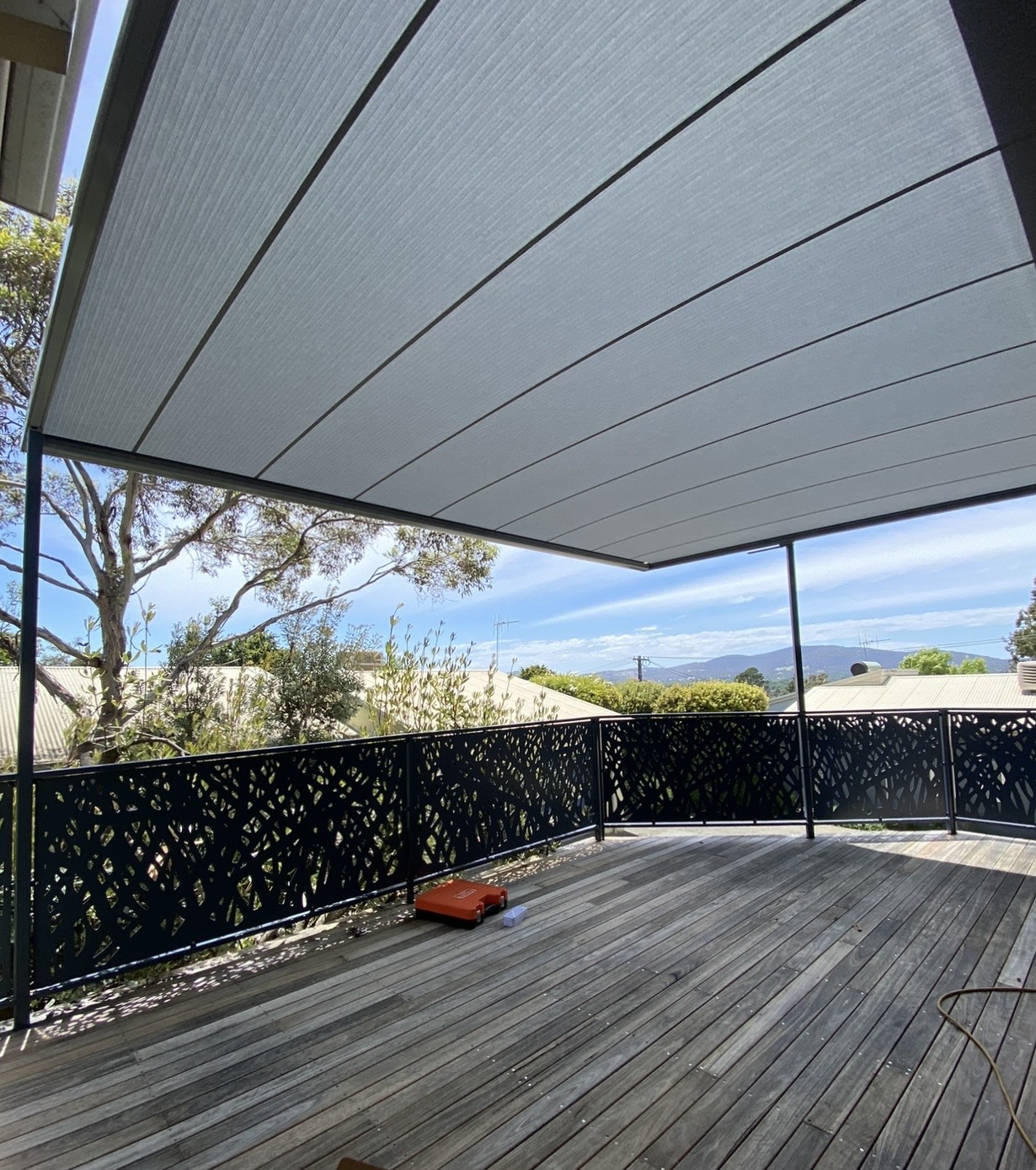 Markilux-Pergola-classic-retractable-sunroof-lyneham-ACT